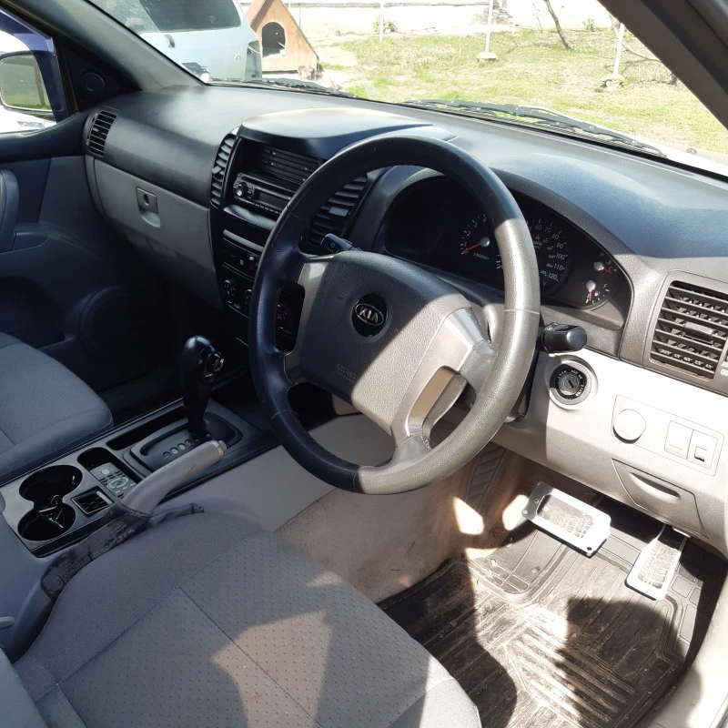 Kia Sorento 2.5crdi на части, снимка 5 - Автомобили и джипове - 40421700