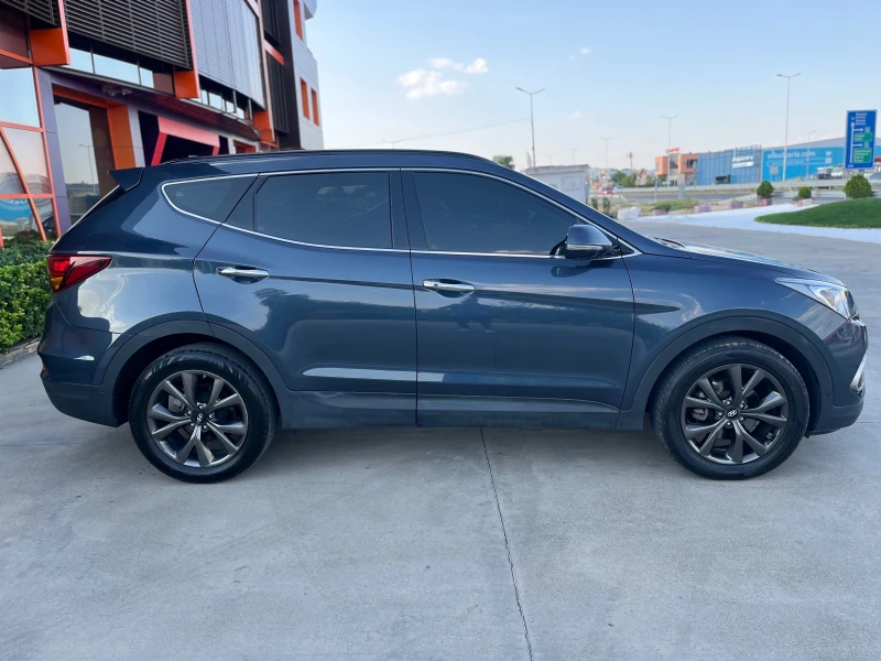 Hyundai Santa fe 2.2 CDRI, обдухване, подгряване, 360%, Гаранция, снимка 4 - Автомобили и джипове - 45826451