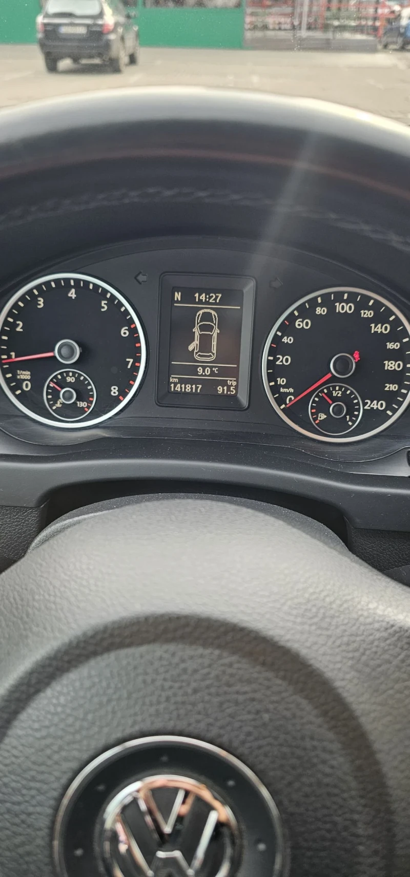 VW Tiguan TSI 4MOTION, снимка 12 - Автомобили и джипове - 52398387