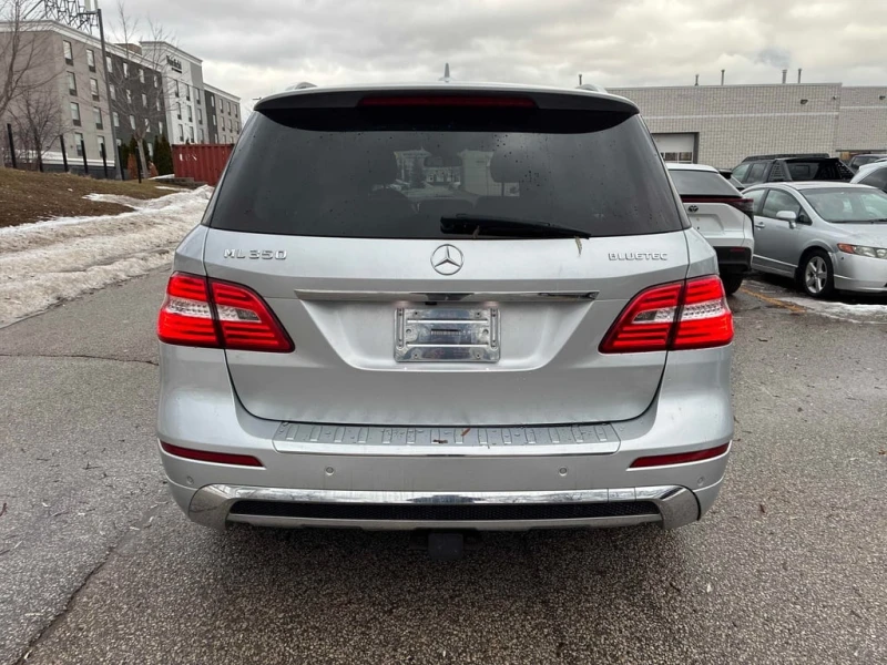Mercedes-Benz ML 350 * BlueTEC * CARFAX * ЦЕНА ДО БГ, снимка 4 - Автомобили и джипове - 53061310