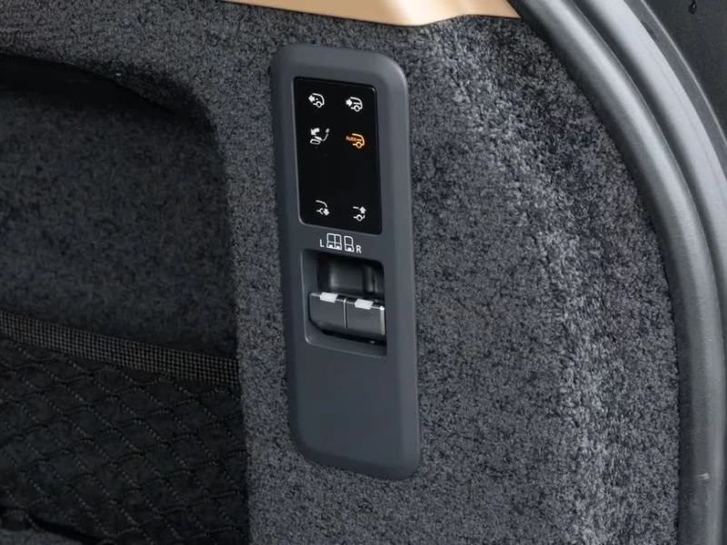 Land Rover Range rover P530 LWB Autobiography, снимка 15 - Автомобили и джипове - 53373685