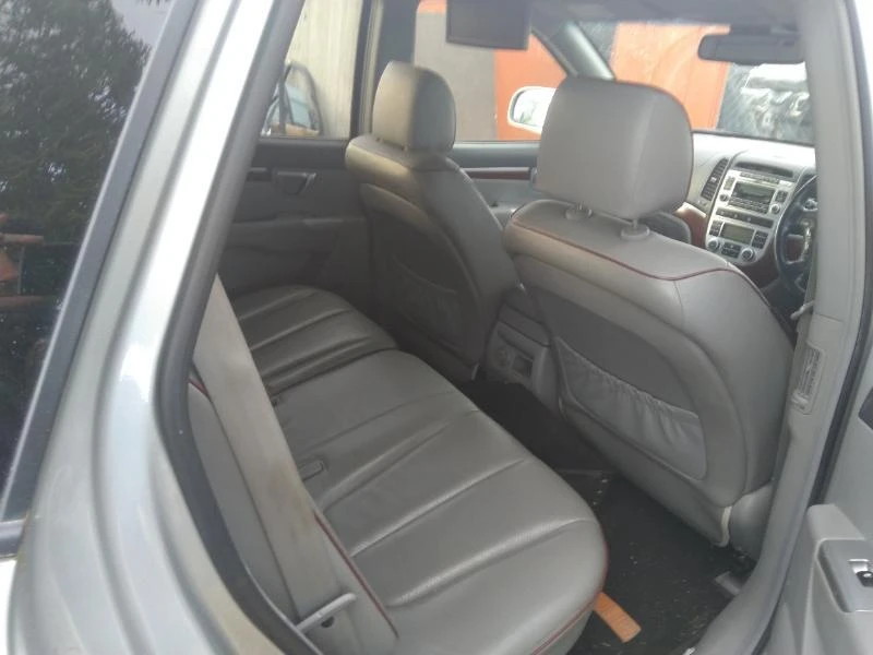 Hyundai Santa fe 2.2CRDI автоматик, снимка 10 - Автомобили и джипове - 34986861