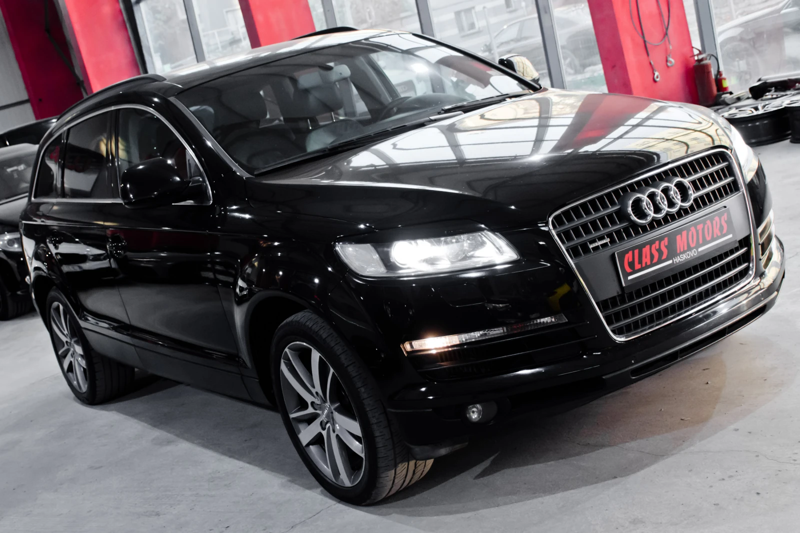 Audi Q7 4.2TDI V8 326кс - изображение 3