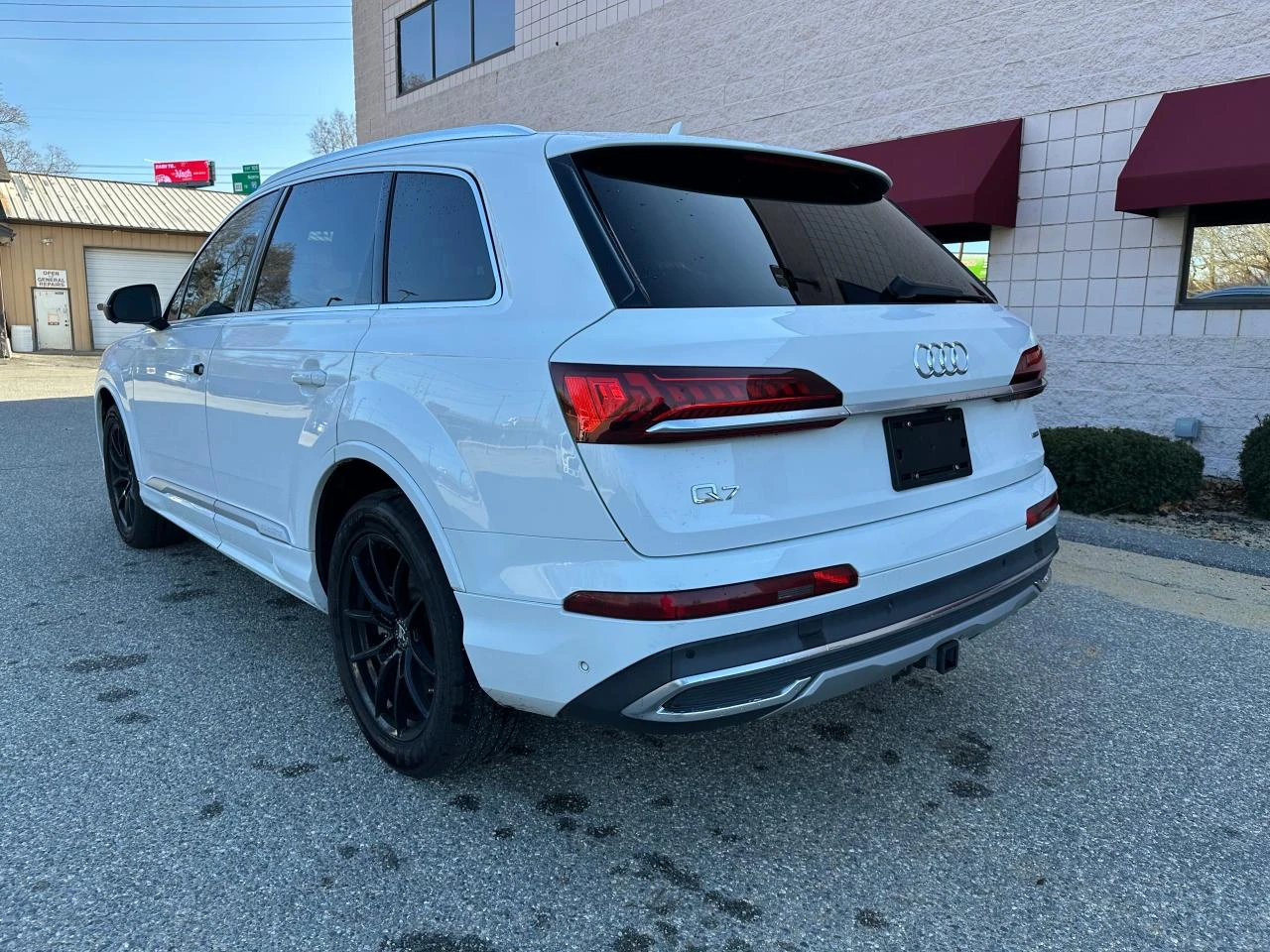 Audi Q7 Premium Plus* BOSE* Virtual* Подгрев* Пано* Камери - изображение 4