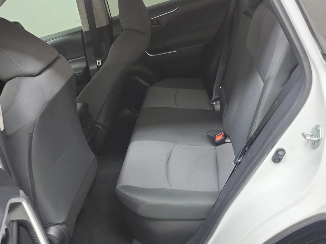 Toyota Rav4 *  *    *   *  | Mobile.bg   13