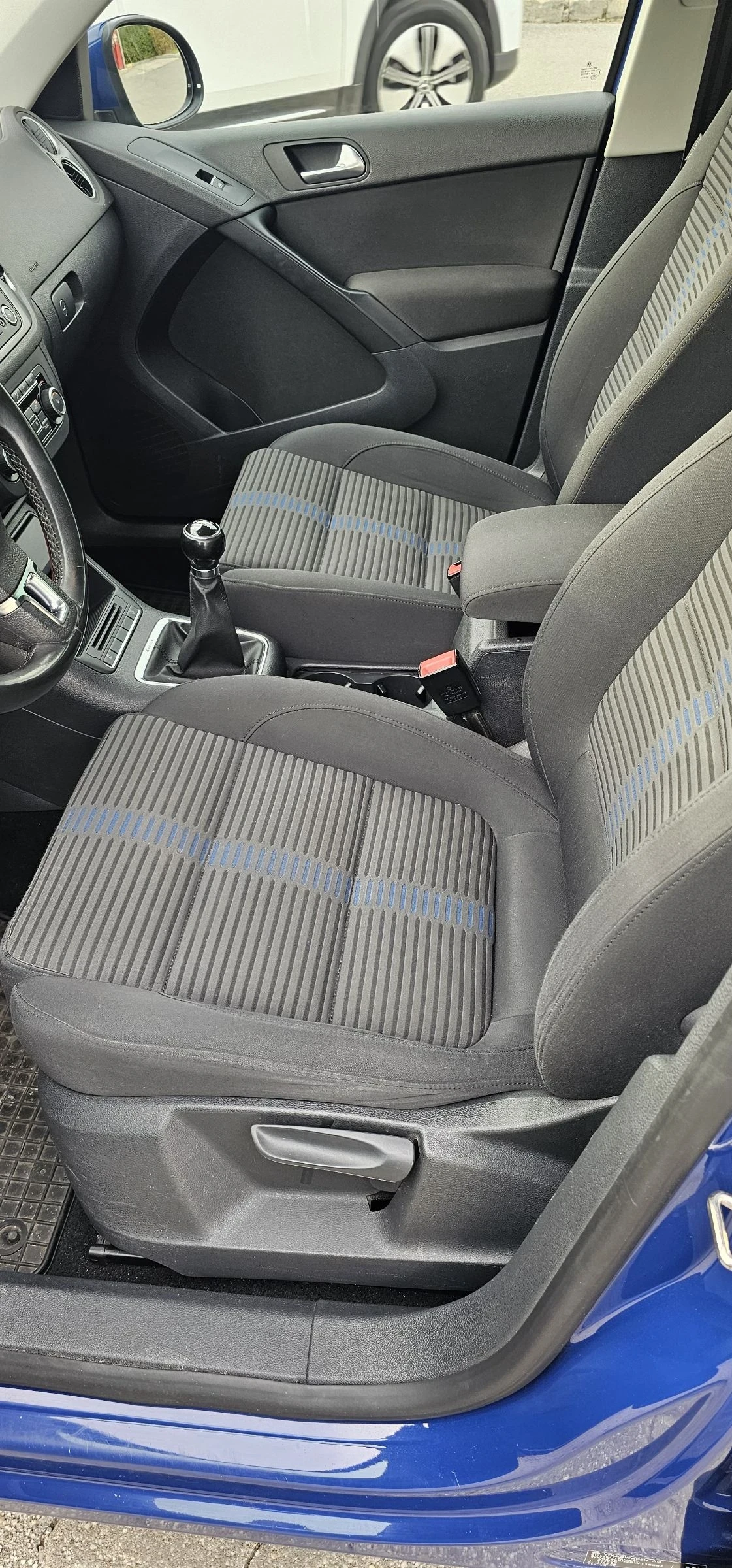 VW Tiguan TSI 4MOTION - изображение 7