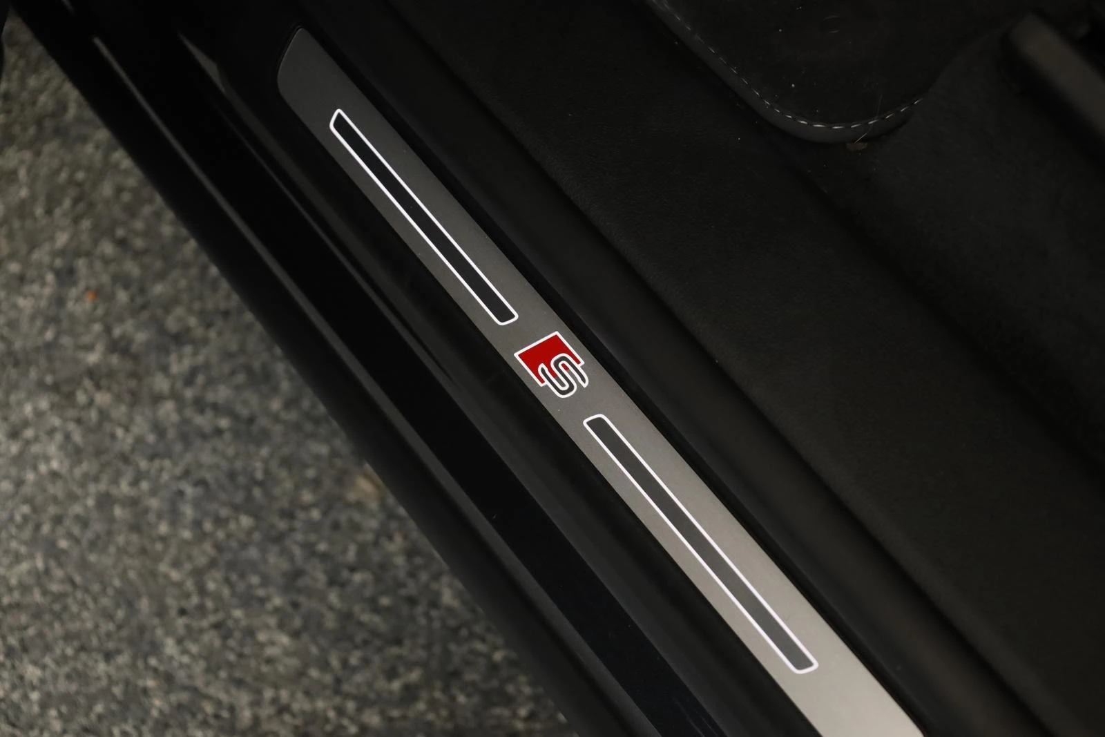 Audi Q8 50 TDI/S-LINE/FACELIFT/S-SEATS/PANO/MATRIX/ - изображение 9