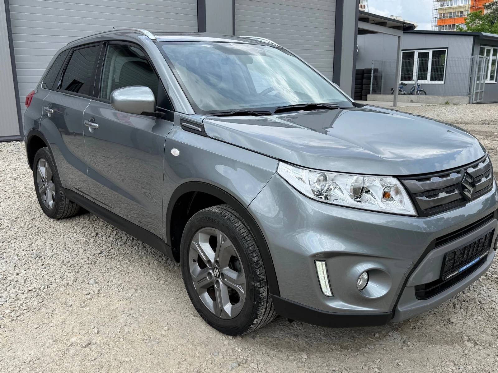 Suzuki Vitara 1.6BENZIN* AllGrip* FULL* 4x4* EVRO6, снимка 5 - Автомобили и джипове - 54576692