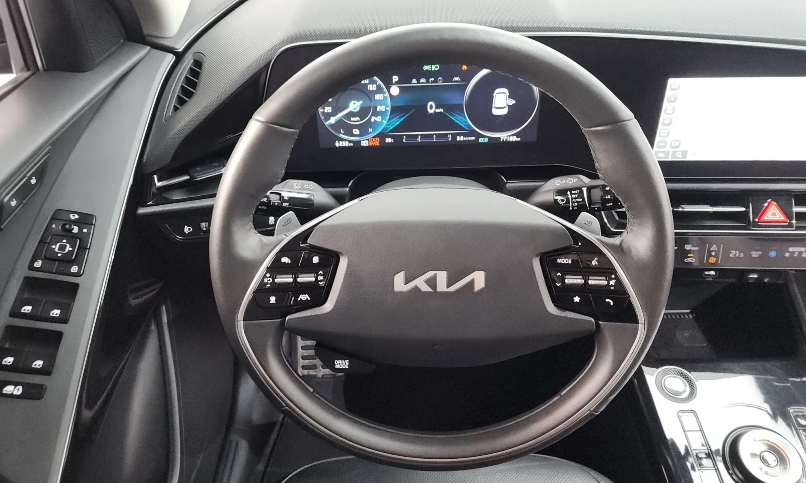 Kia Niro, снимка 13 - Автомобили и джипове - 55057503