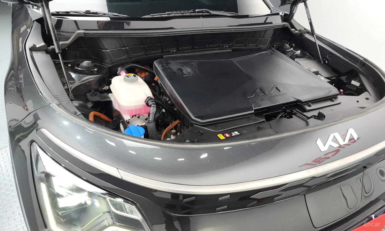 Kia Niro, снимка 6 - Автомобили и джипове - 55057503