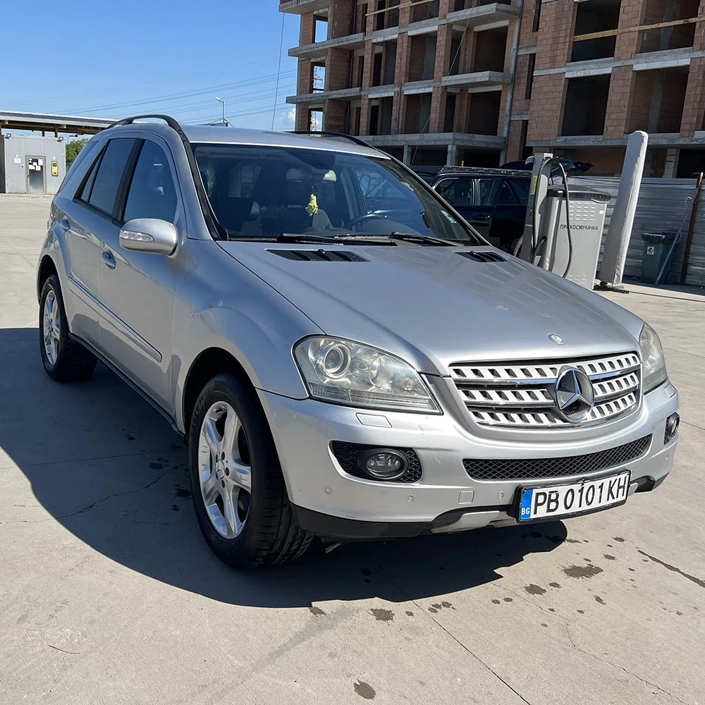 Mercedes-Benz ML 320  CDI, снимка 3 - Автомобили и джипове - 55870521