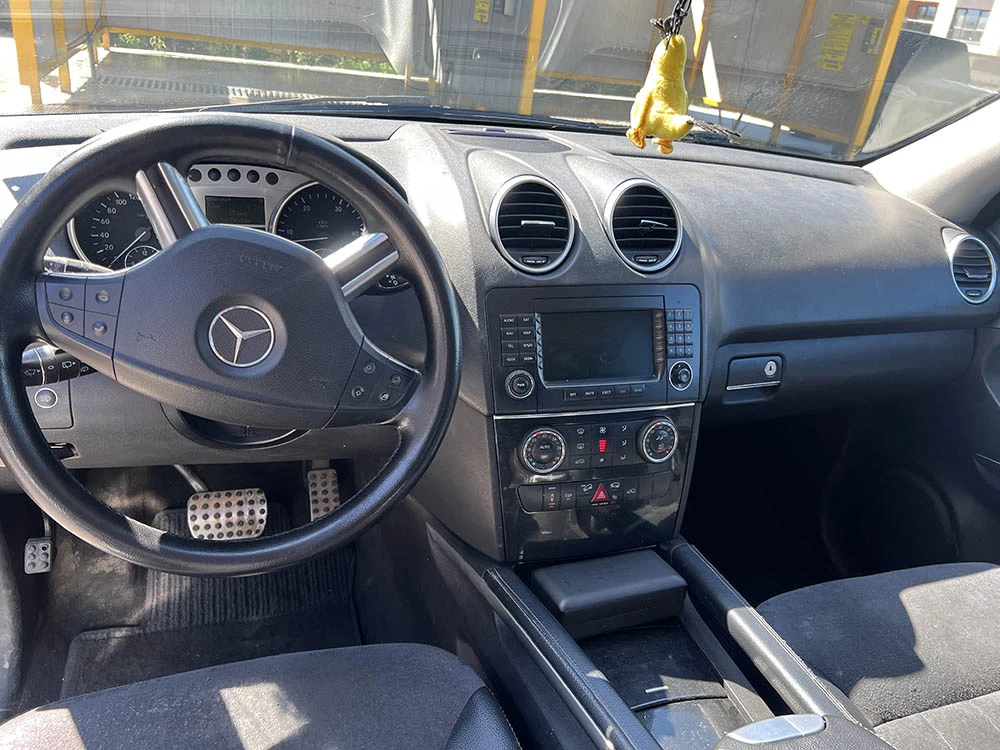 Mercedes-Benz ML 320  CDI, снимка 11 - Автомобили и джипове - 55870521