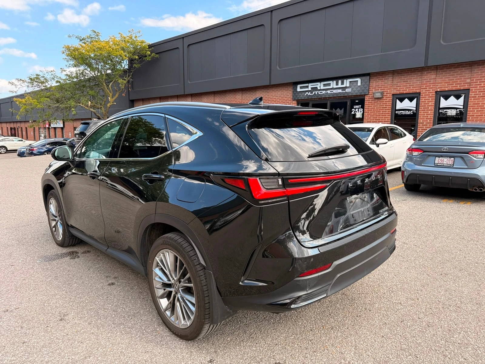 Lexus NX 350h * CARFAX * ����� �� ����������� | Mobile.bg � ����������� 12