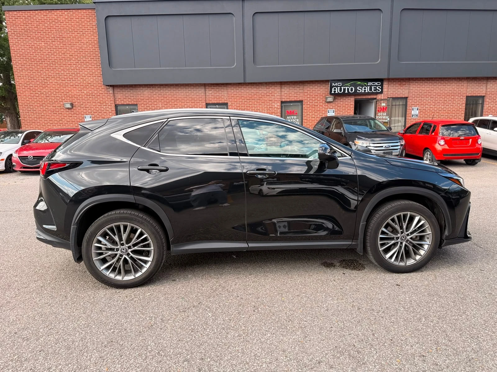 Lexus NX 350h * CARFAX * ����� �� ����������� | Mobile.bg � ����������� 3