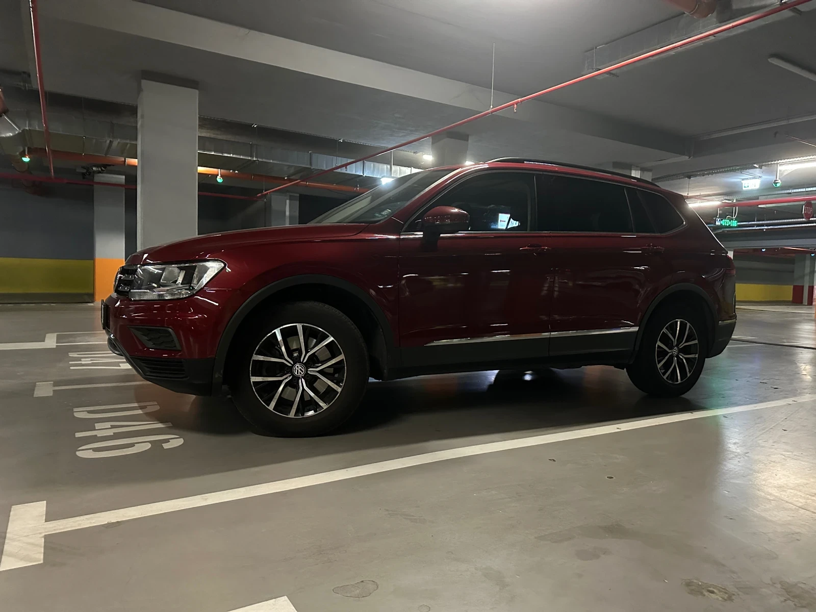VW Tiguan TSI SE, снимка 7 - Автомобили и джипове - 56136832