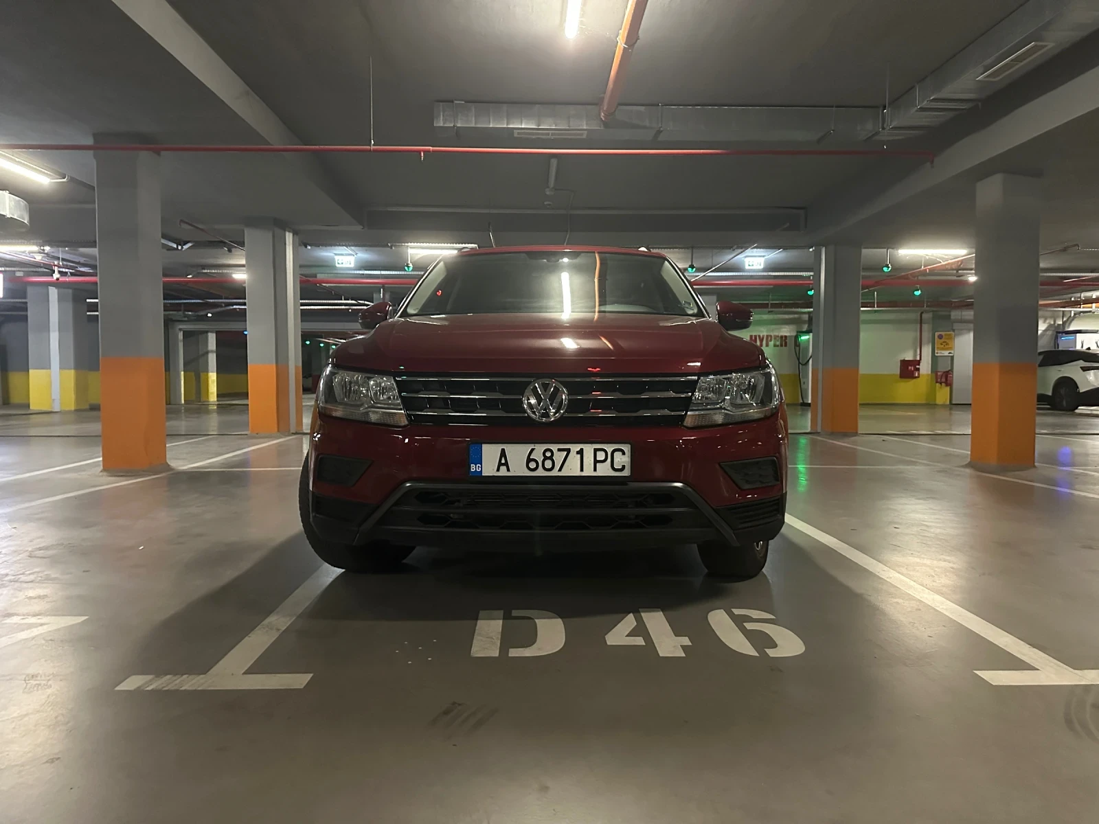 VW Tiguan TSI SE, снимка 2 - Автомобили и джипове - 56136832