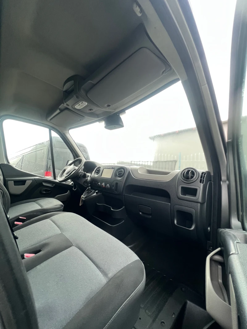 Renault Master Товаропътнически / 2016г. / Климатик, снимка 16 - Бусове и автобуси - 52362574