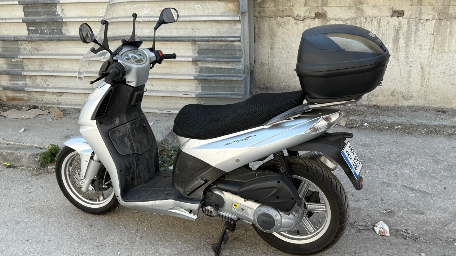 Aprilia Classic SportCity 300 Cube - изображение 4