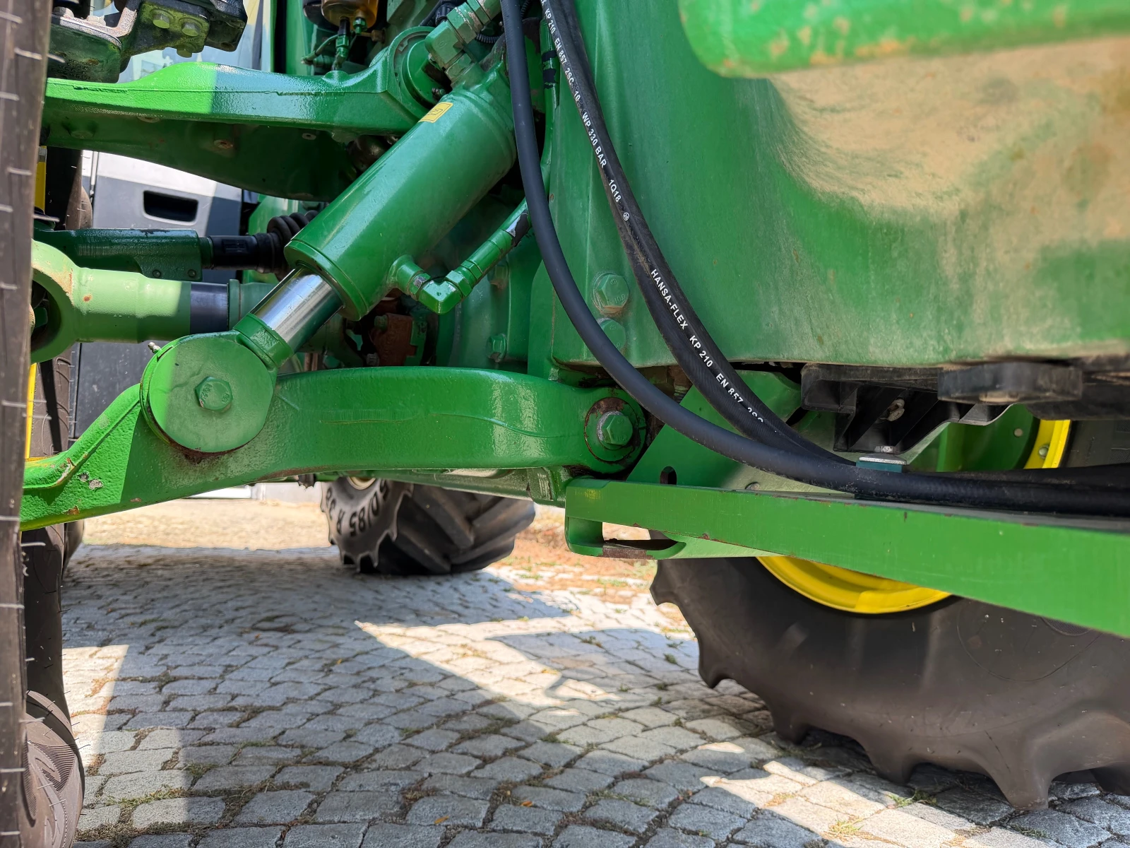 Трактор John Deere 8270R POWER SHIFT ЛИЗИНГ, снимка 10 - Селскостопанска техника - 55380746