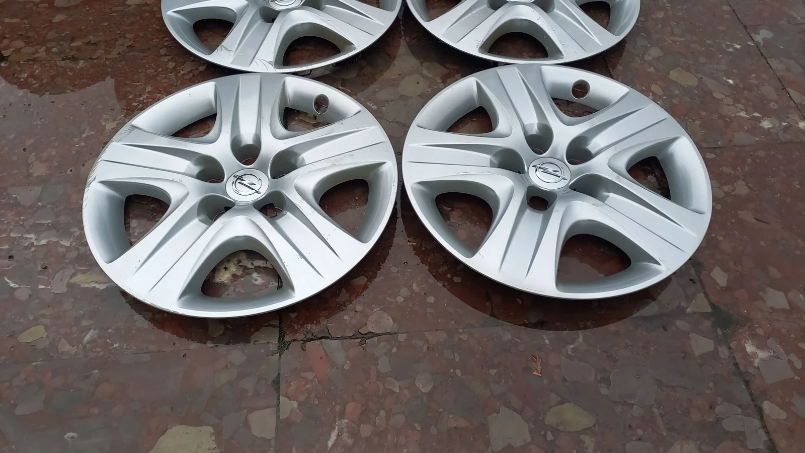 ������ �� ���� 17���� | Mobile.bg � ����������� 3