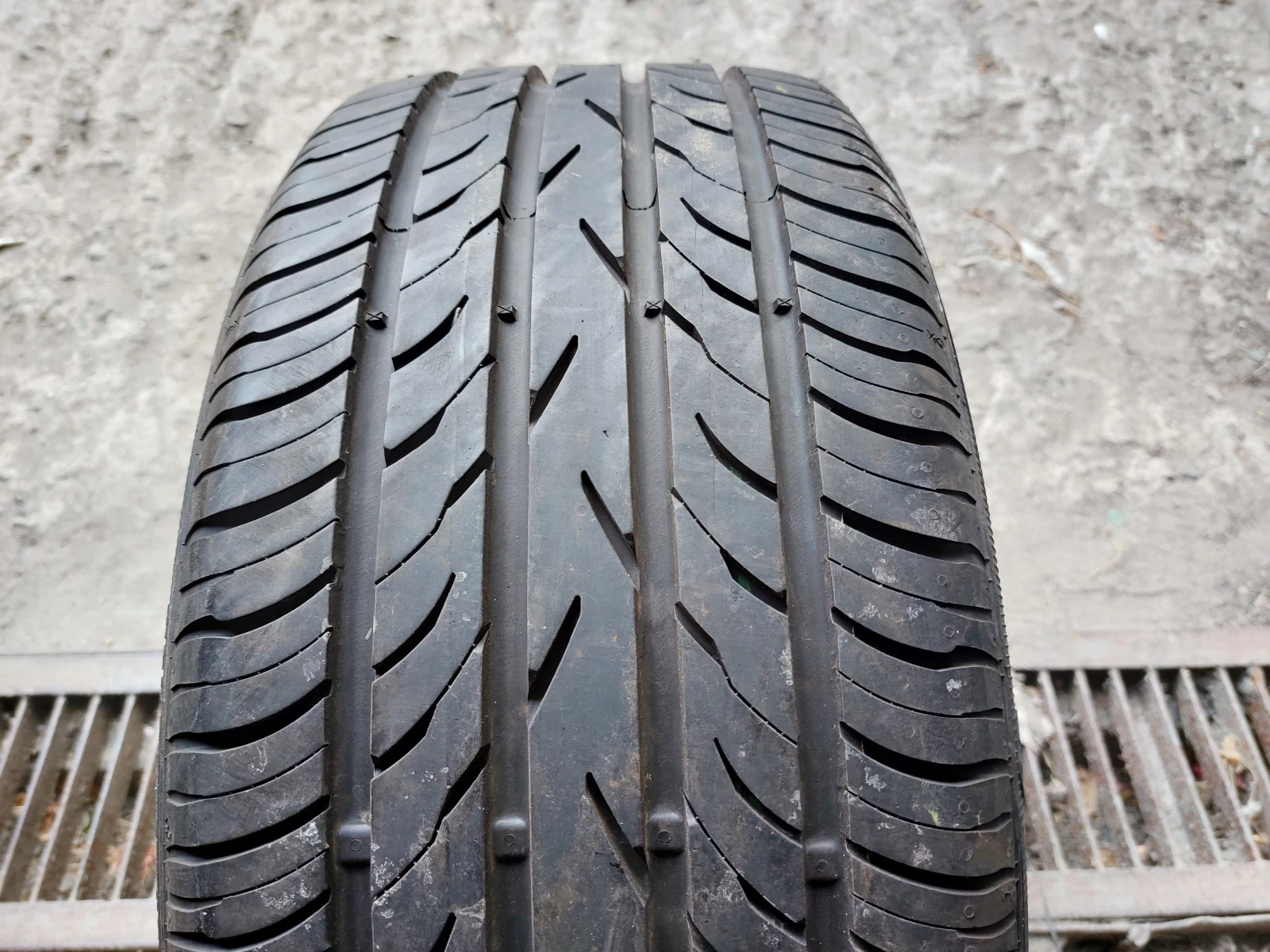 ���� 225/40R18 | Mobile.bg � ����������� 1