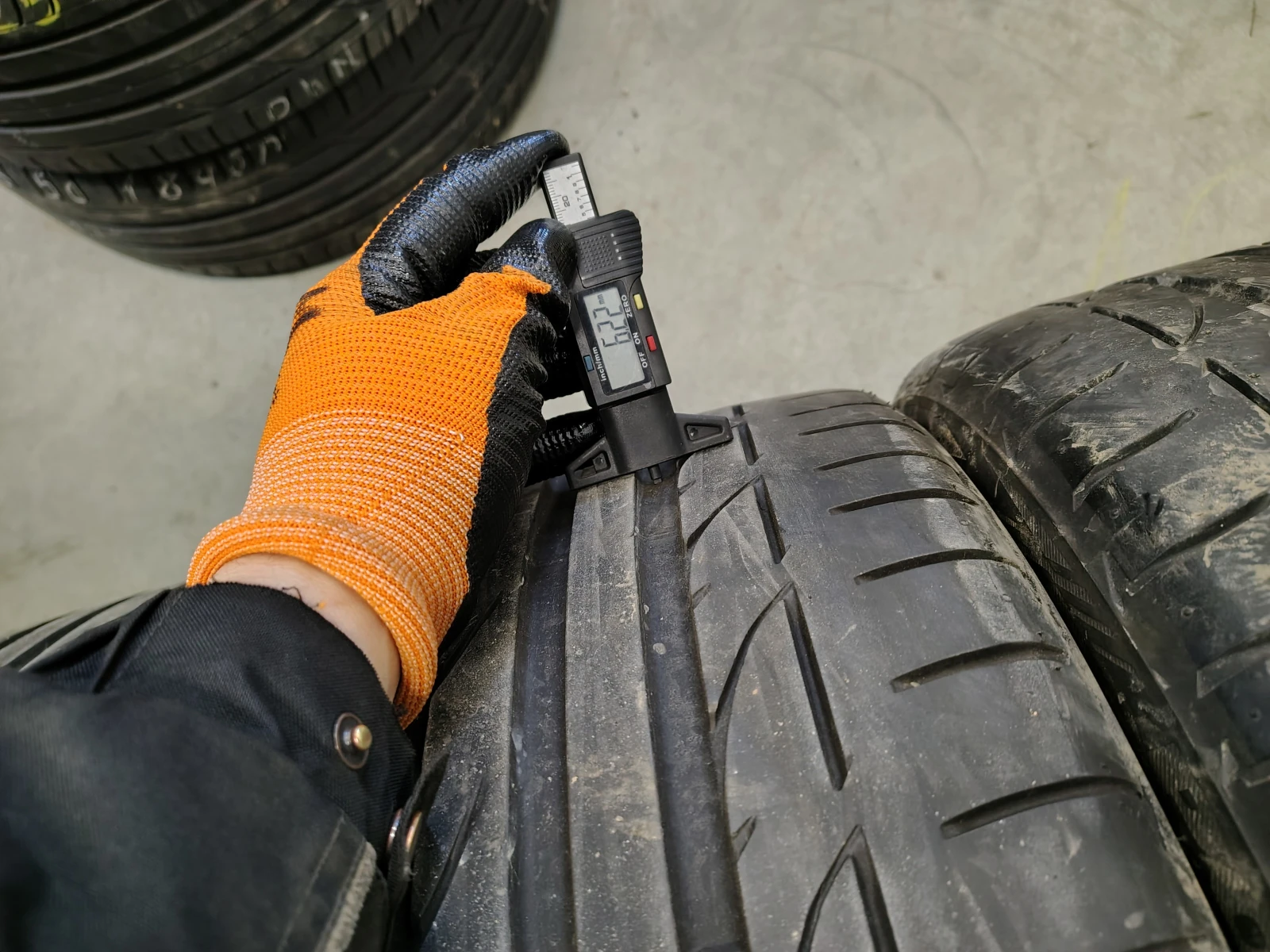  225/40R18 | Mobile.bg   5