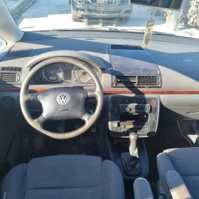 VW Sharan 2.0 i, снимка 10