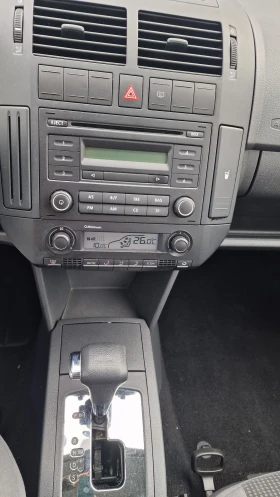 VW Polo 1.4i Automatic , снимка 11