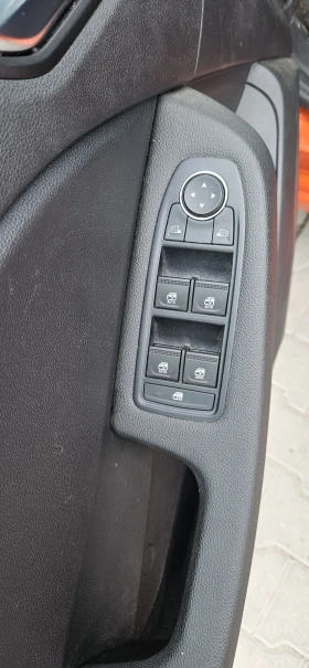 Renault Clio 1.0 TCe 100 LPG, Газ/Бензин 54 800км., снимка 9