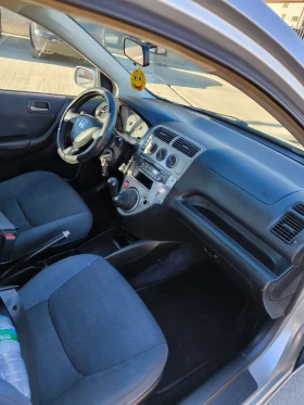 Honda Civic 1.7CDTI, снимка 9