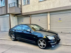 Mercedes-Benz C 320 AMG/Кожа/Нави/Автомат/Full, снимка 2