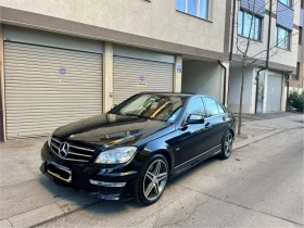 Mercedes-Benz C 320 AMG/Кожа/Нави/Автомат/Full, снимка 9