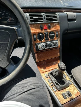 Mercedes-Benz E 200  | Mobile.bg    4