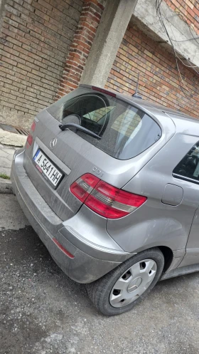 Mercedes-Benz B 180 - 2000 € / 3911.66 лв. - 63820586 3