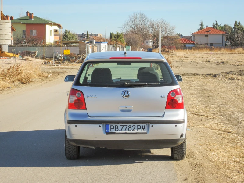 VW Polo 1.4 Газ/Бензин, снимка 4 - Автомобили и джипове - 48091121