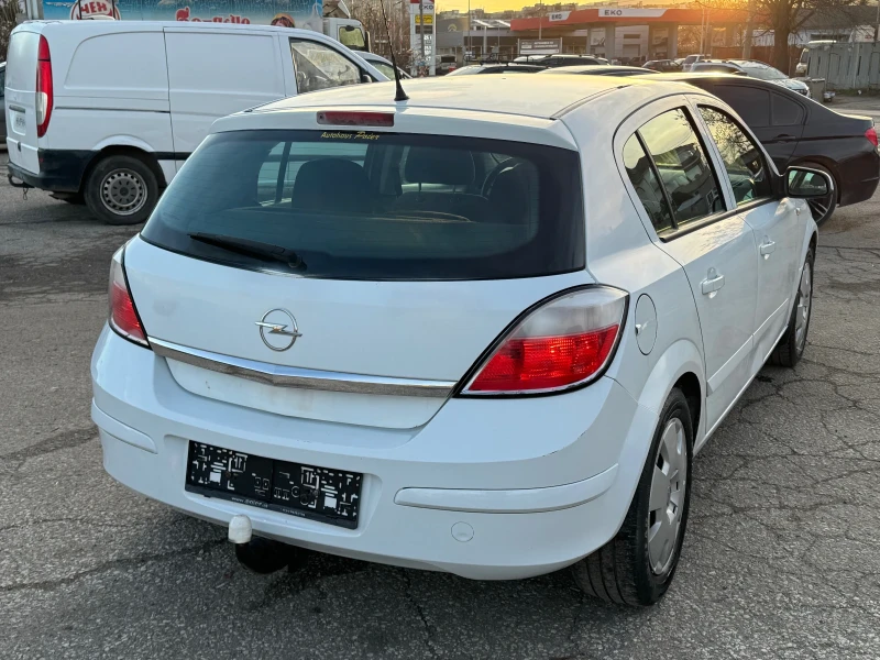 Opel Astra, снимка 4 - Автомобили и джипове - 48395336