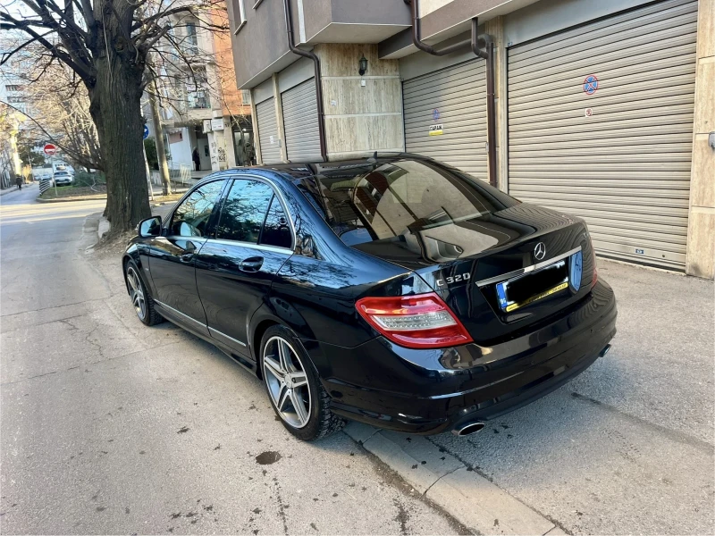 Mercedes-Benz C 320 AMG/Кожа/Нави/Автомат/Full, снимка 7 - Автомобили и джипове - 48407210