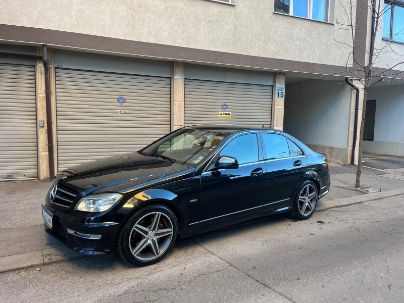 Mercedes-Benz C 320 AMG/Кожа/Нави/Автомат/Full, снимка 11 - Автомобили и джипове - 48407210