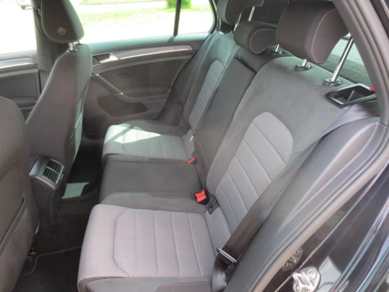VW Golf 1.4 TSI* R-LINE* , снимка 13 - Автомобили и джипове - 49941343