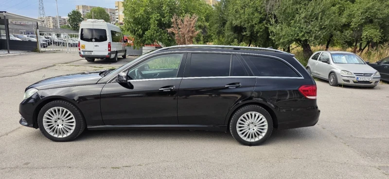 Mercedes-Benz E 200 W212 Facelift, снимка 16 - Автомобили и джипове - 51005173