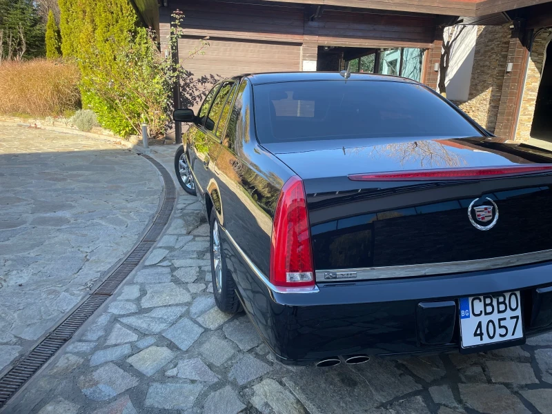 Cadillac DTS, снимка 6 - Автомобили и джипове - 52435830