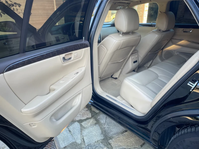 Cadillac DTS, снимка 10 - Автомобили и джипове - 52435830