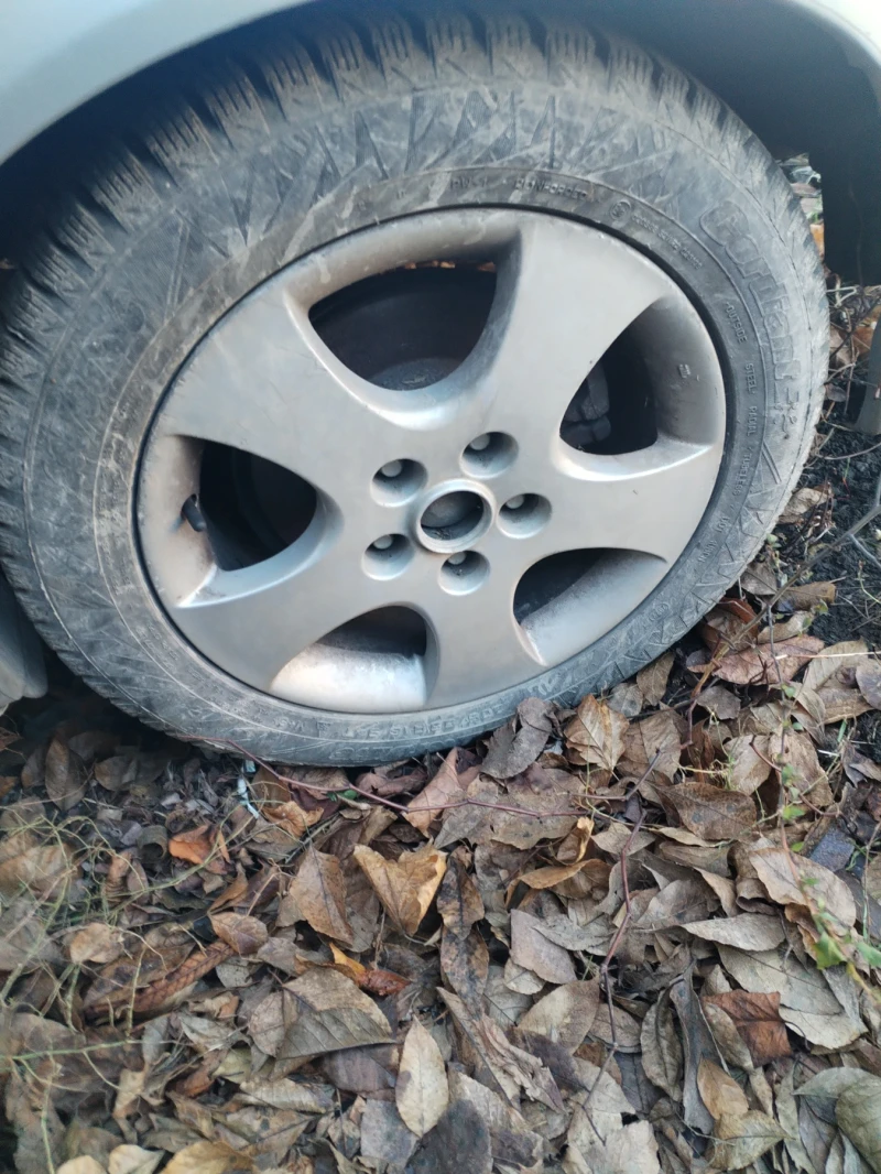 Nissan Almera tino, снимка 5 - Автомобили и джипове - 53051062