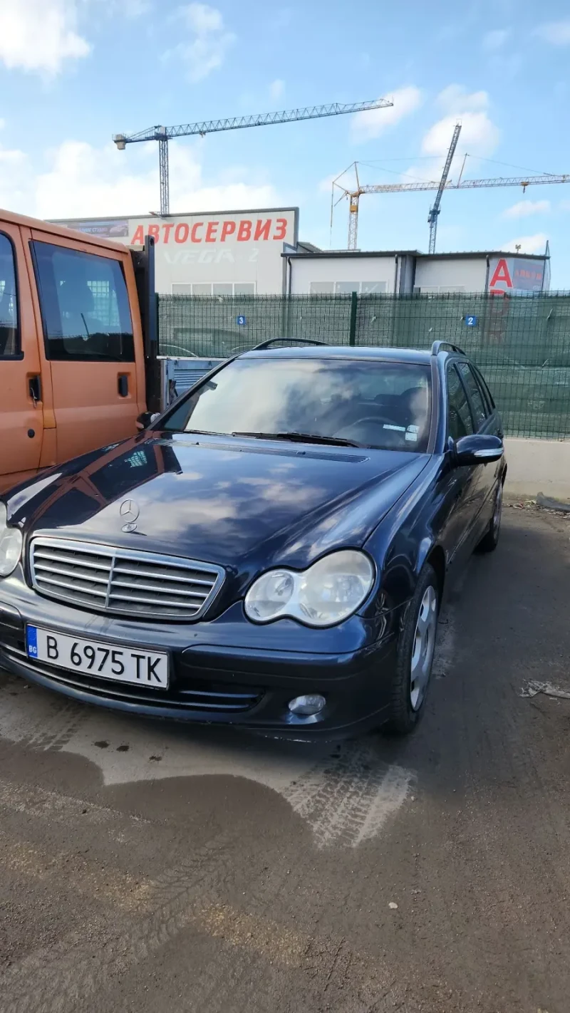 Mercedes-Benz C 220