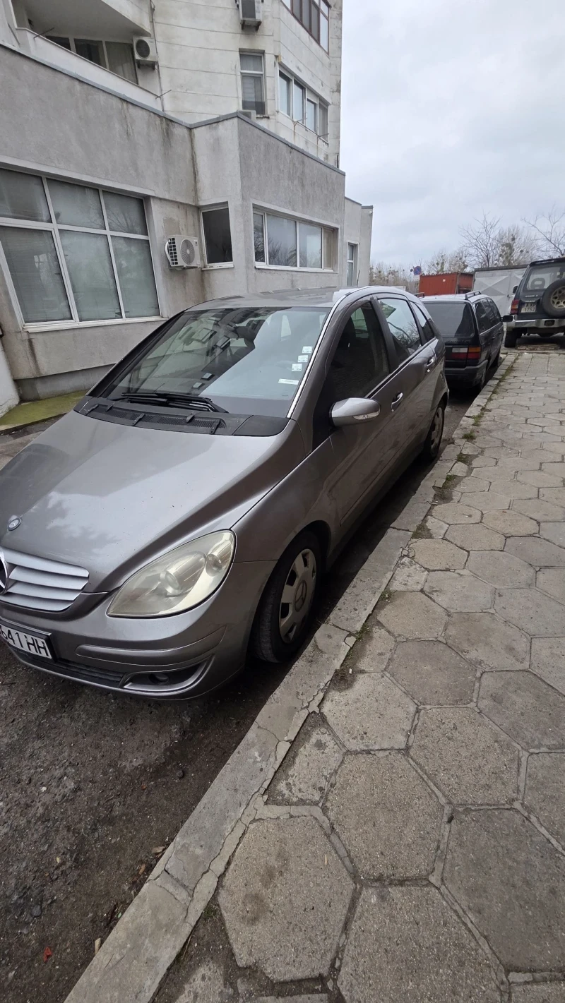 Mercedes-Benz B 180, снимка 5 - Автомобили и джипове - 53419998
