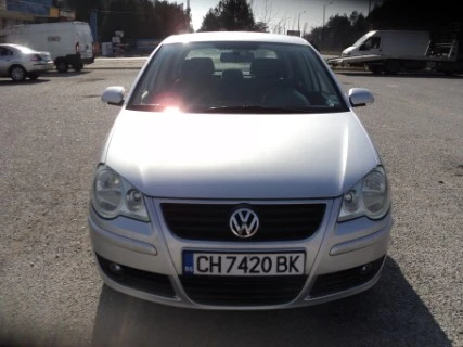 VW Polo 1, 2i, снимка 1 - Автомобили и джипове - 49180068