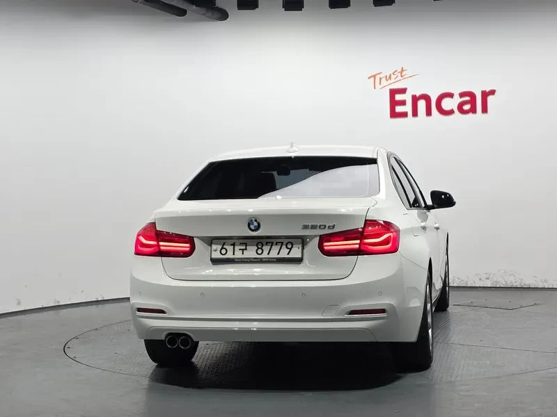 BMW 320 d, снимка 4 - Автомобили и джипове - 54592464