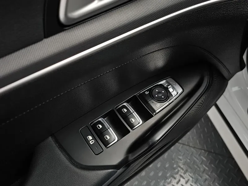 Kia K5 2.0 LPG - САМО 30% АВАНС, снимка 16 - Автомобили и джипове - 56322831