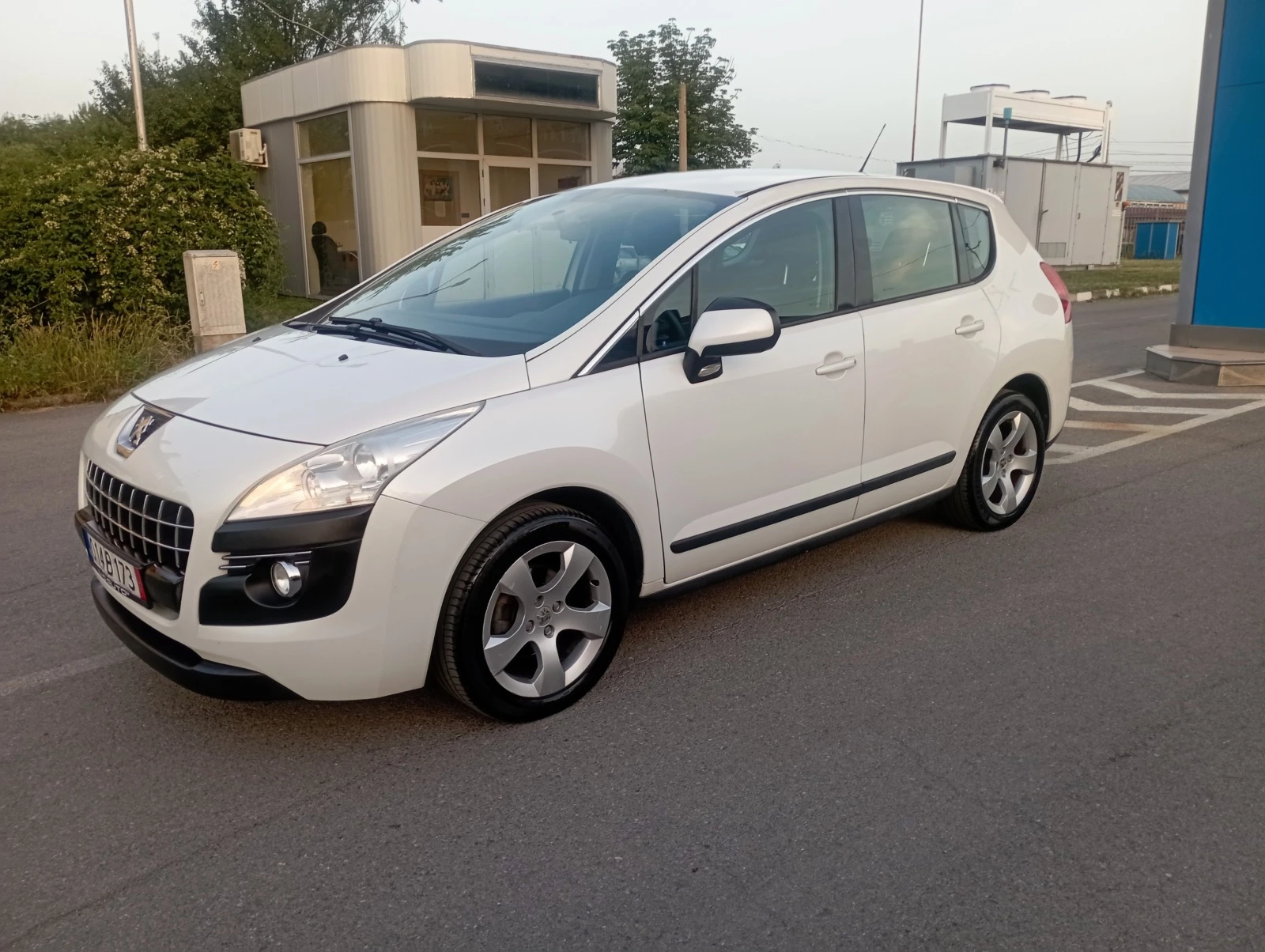 Peugeot 3008 1.6HDI - изображение 2