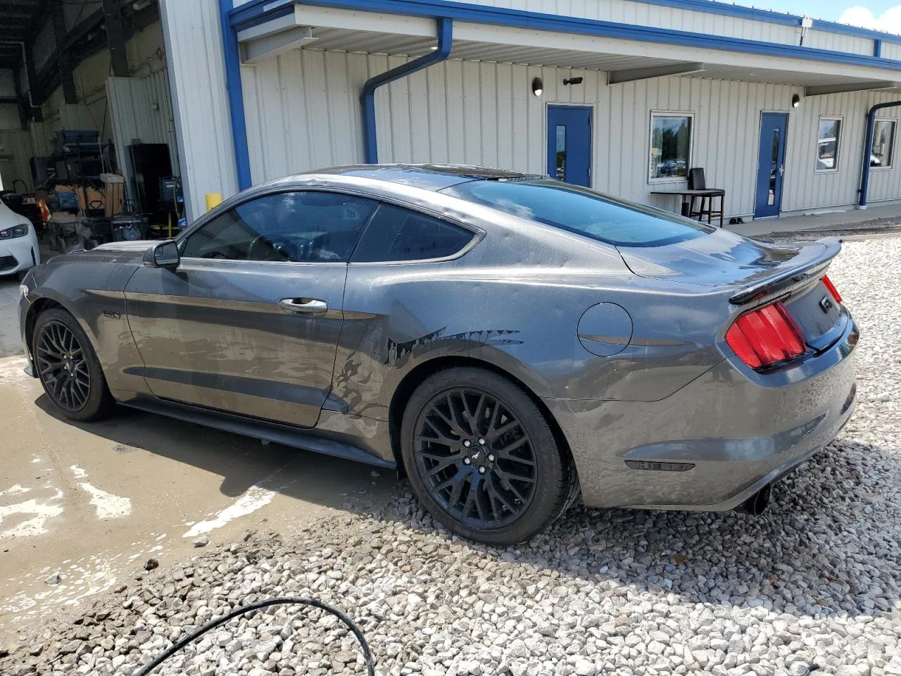 Ford Mustang GT* 5.0* V8* ПОДГРЕВ* КАМЕРА* КЕЙЛЕС - изображение 4